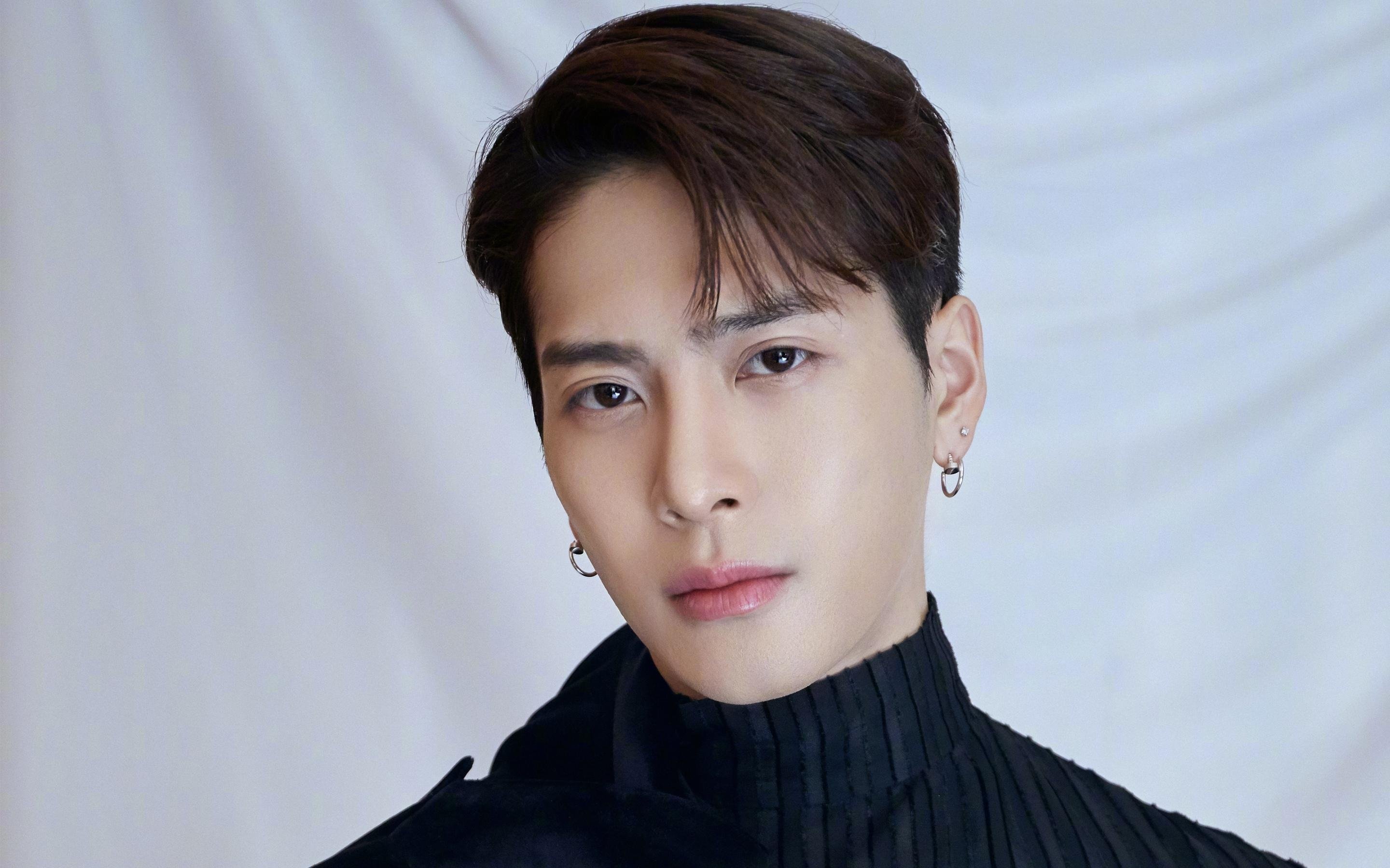 足球超级星期日，德甲王座决战与爱尔兰奇迹突围，双线狂飙的绿茵史诗