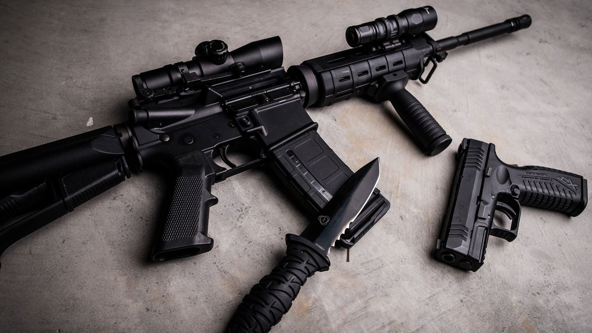 西亚卡姆全能数据引爆凤凰城，布克1.7秒绝杀终结掘金三连胜